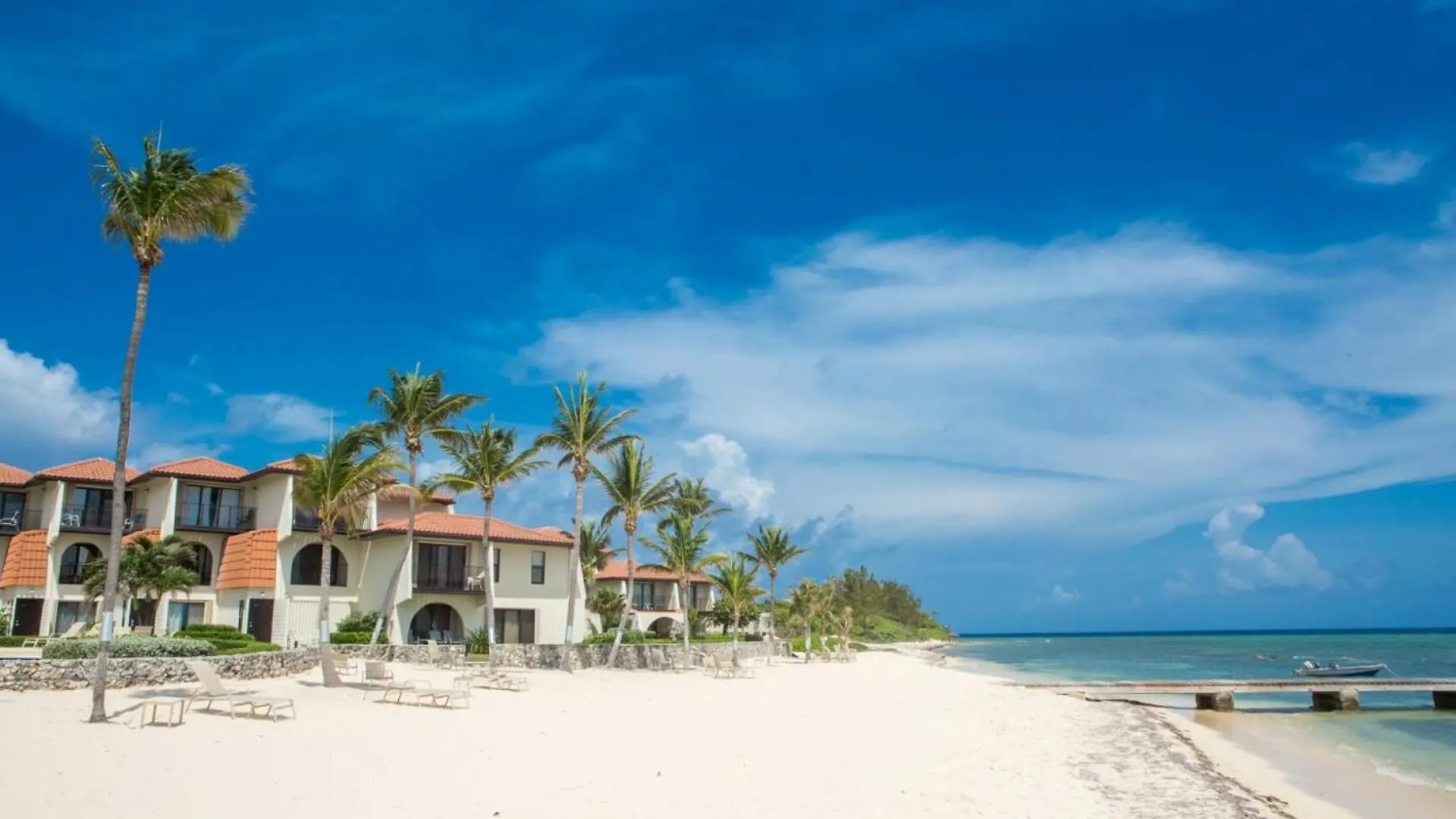 Beach Living At Villas Pappagallo Bldp West Bay 度假居